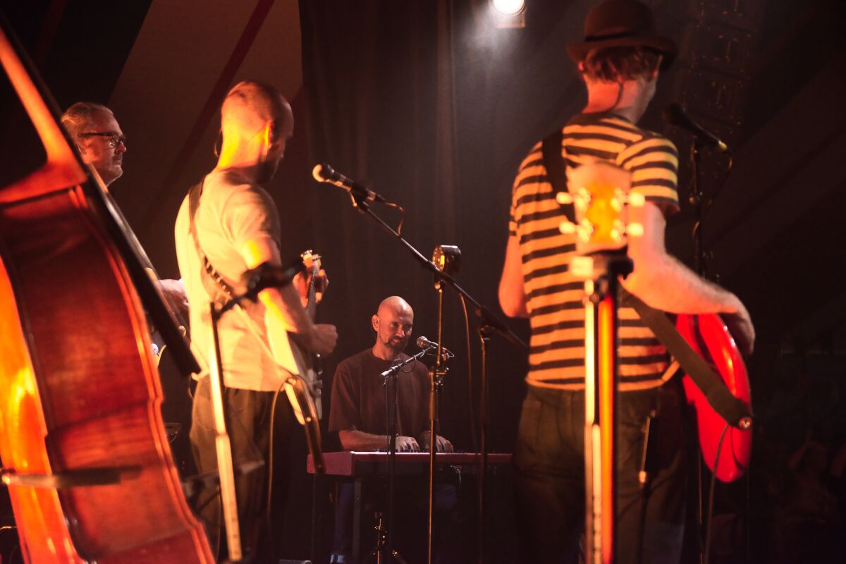 Flip Kowlier @ Bombelbasfestival Zottegem, picture 20, photographed by Luc Klinckaert - FrontView Magazine