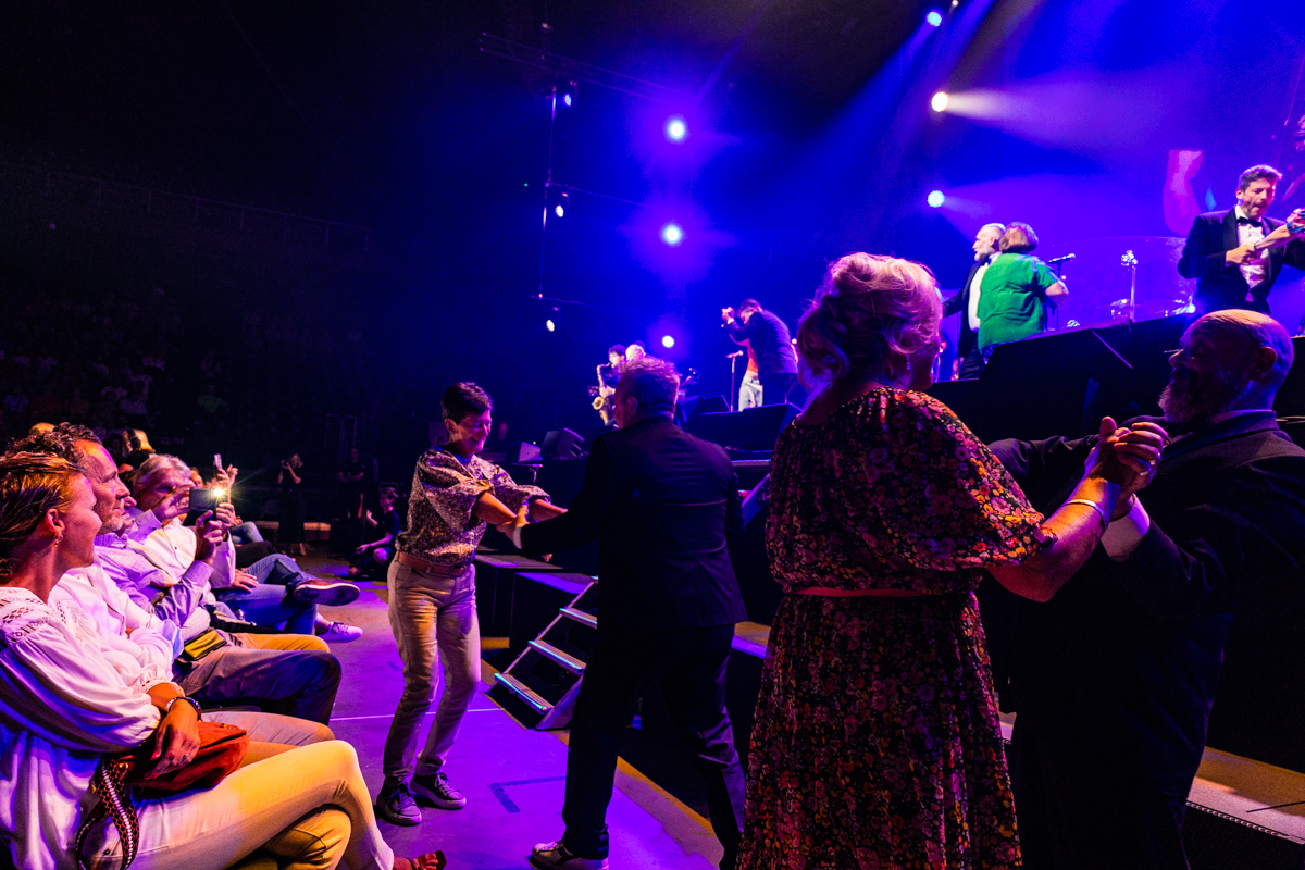 Grungblavers @ Lotto arena, picture 12, photographed by Sven Vandervoort - FrontView Magazine