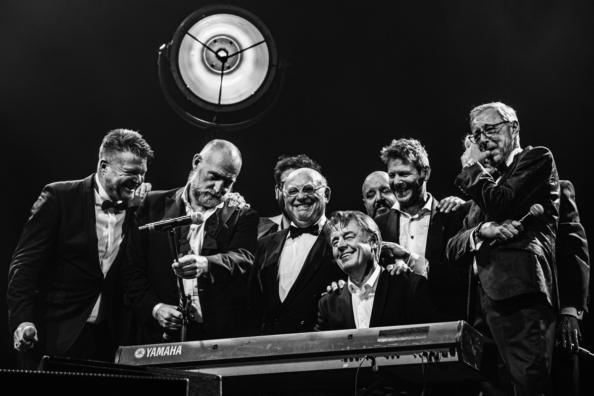 Grungblavers @ Lotto arena, picture 34, photographed by Sven Vandervoort - FrontView Magazine