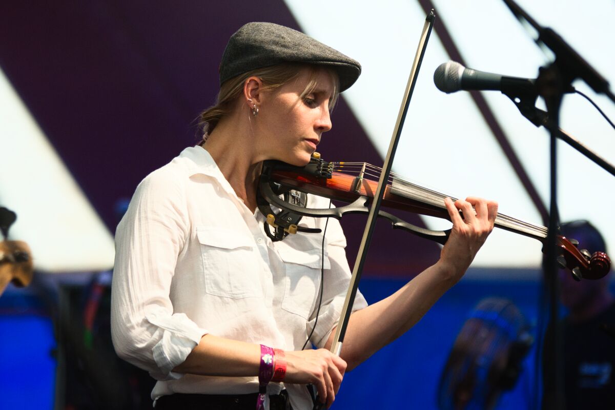 The Lucky Trolls @ Bombelbasfestival zottegem, picture 2, photographed by Luc Klinckaert - FrontView Magazine