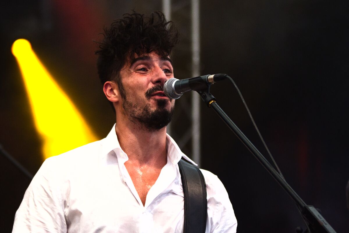 The Lucky Trolls @ Bombelbasfestival zottegem, picture 3, photographed by Luc Klinckaert - FrontView Magazine