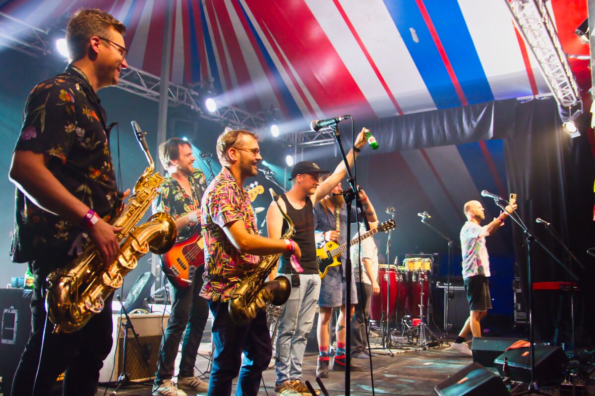 Zebras are Timeless @ Bombelbasfestival Zottegem, picture 15, photographed by Luc Klinckaert - FrontView Magazine
