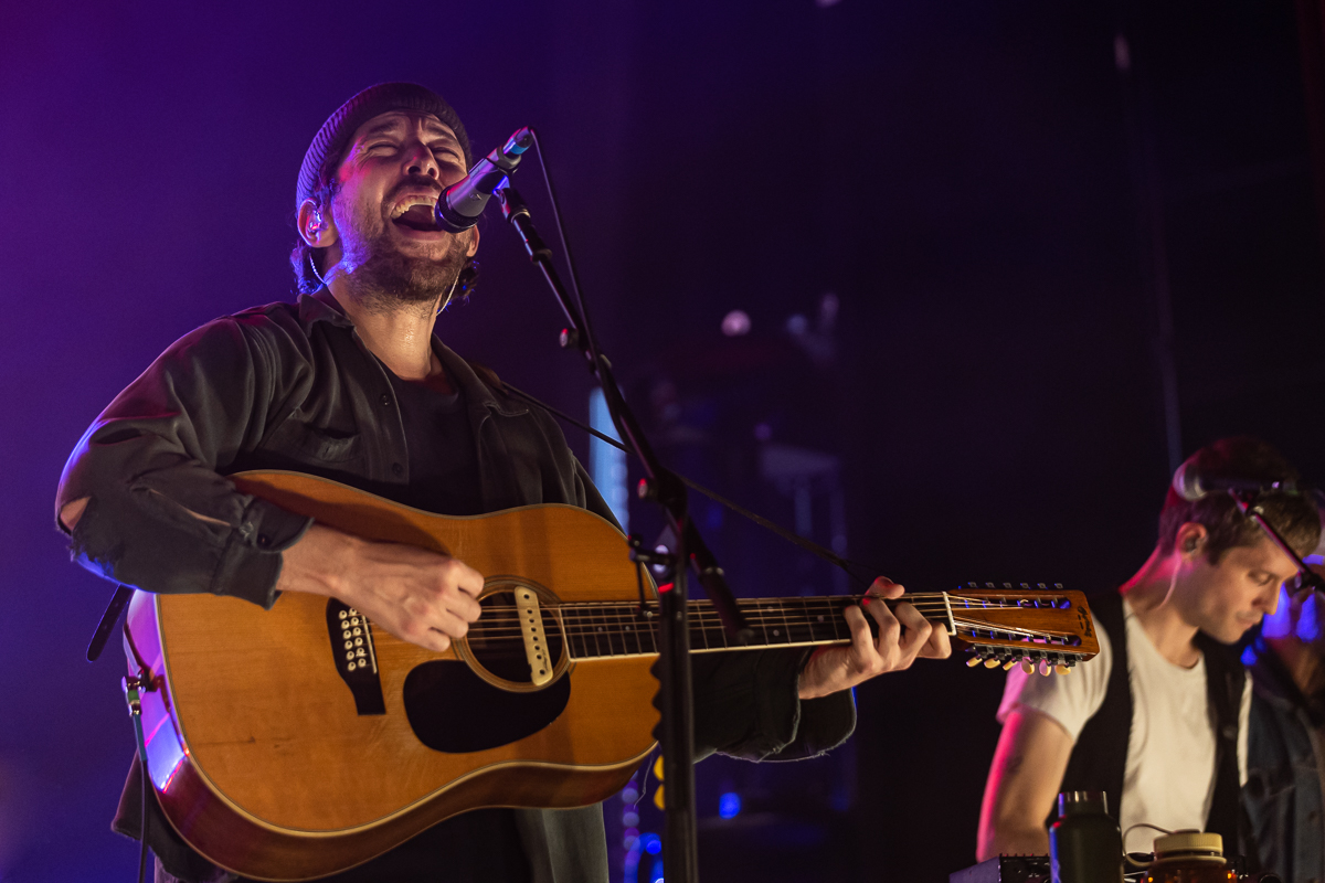 Fleet Foxes @ De Roma, picture 13, photographed by David Johnson - FrontView Magazine
