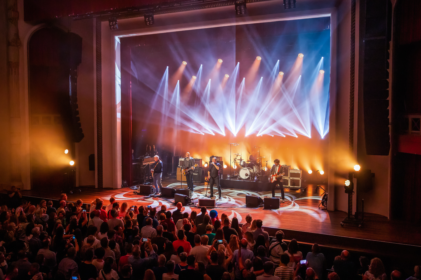 De Kreuners Live at De Roma, picture 22, photographed by Paul Jongeneelen - FrontView Magazine