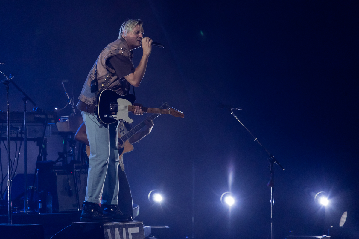 Arcade Fire @ Sportpaleis, picture 9, photographed by David Johnson - FrontView Magazine