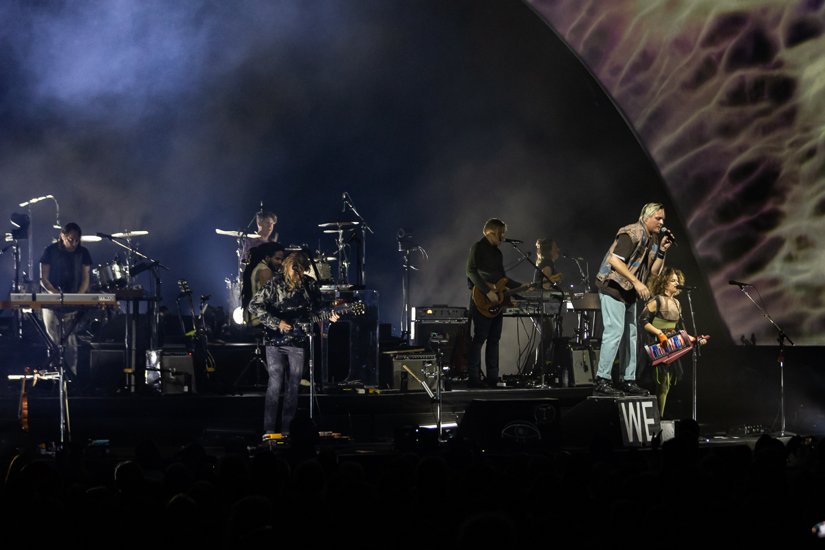Arcade Fire @ Sportpaleis, picture 15, photographed by David Johnson - FrontView Magazine