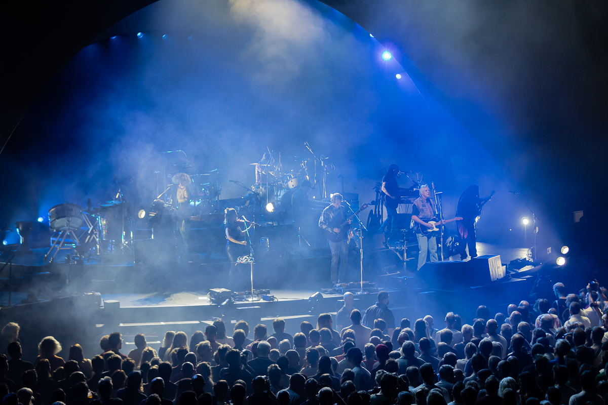 Arcade Fire @ Sportpaleis, picture 20, photographed by David Johnson - FrontView Magazine