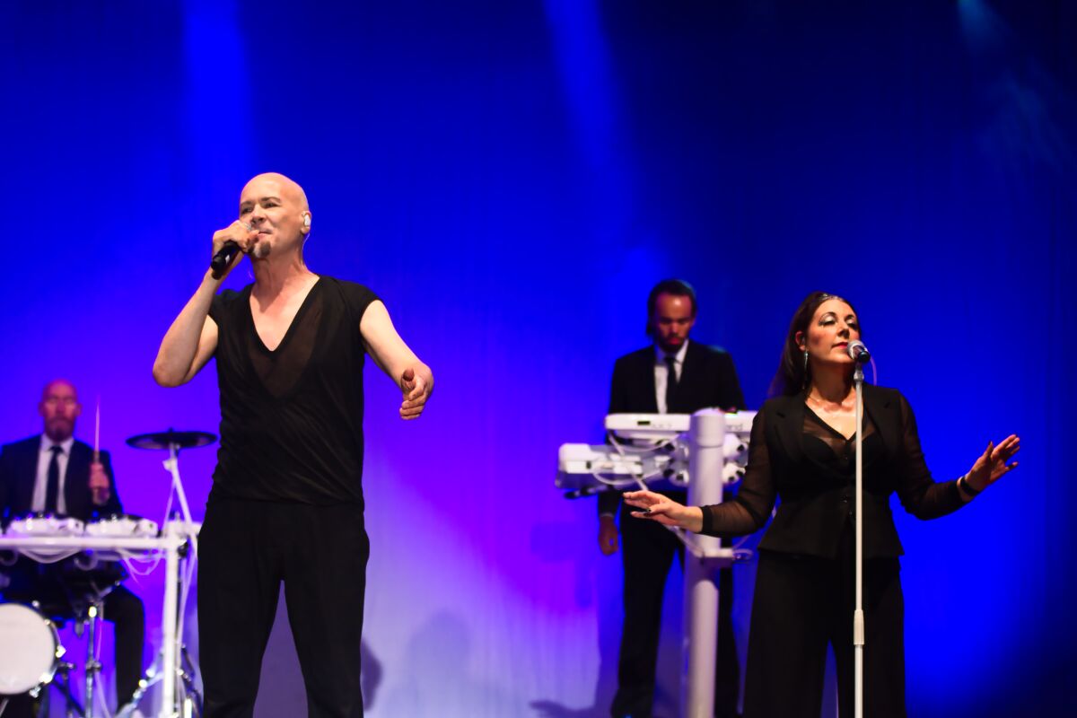 The Human League @ Frietrock zondag, picture 11, photographed by Luc Klinckaert - FrontView Magazine