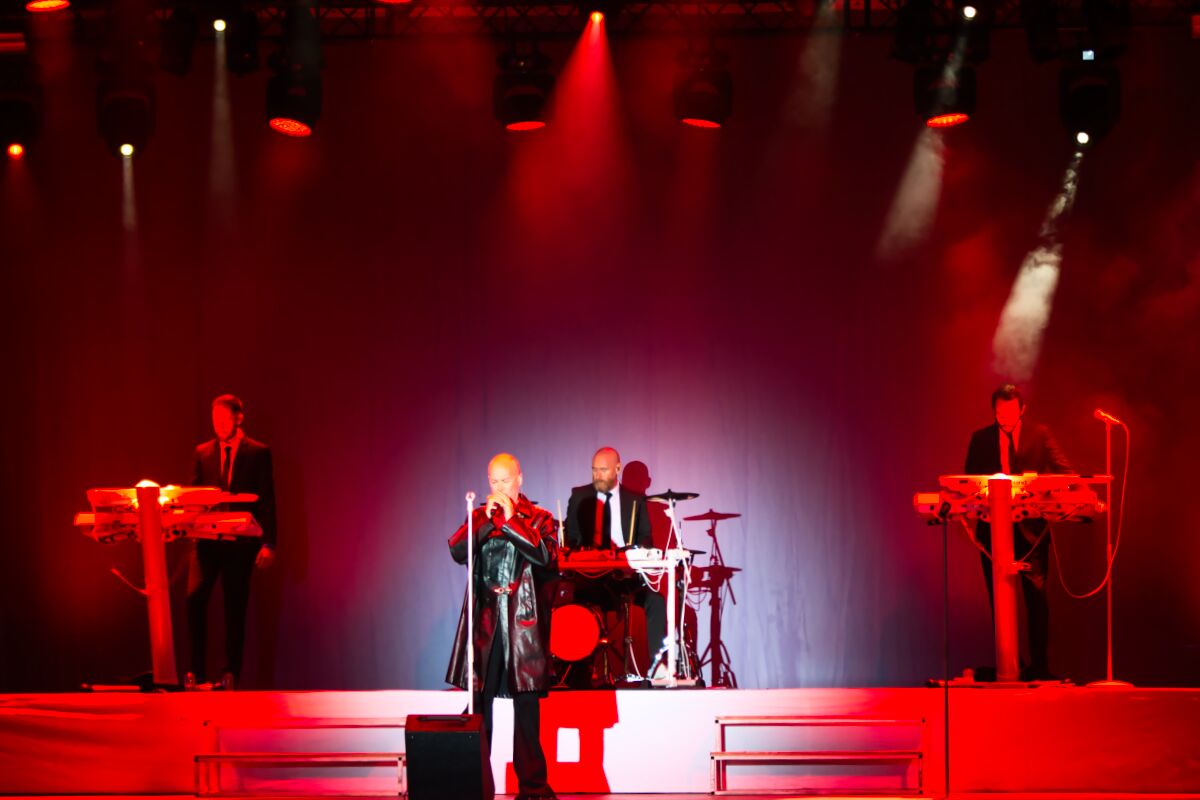 The Human League @ Frietrock zondag, picture 15, photographed by Luc Klinckaert - FrontView Magazine