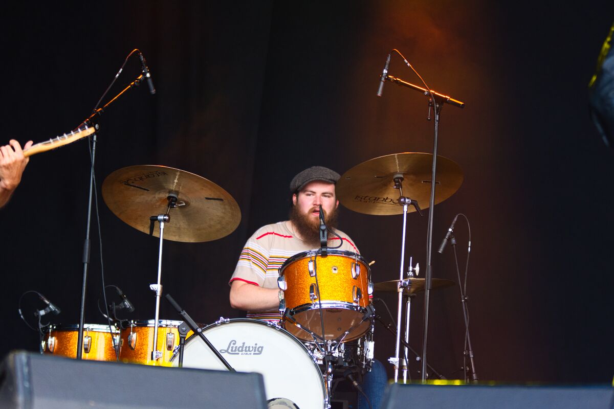 Thin Line Men @ Frietrock zondag, picture 5, photographed by Luc Klinckaert - FrontView Magazine