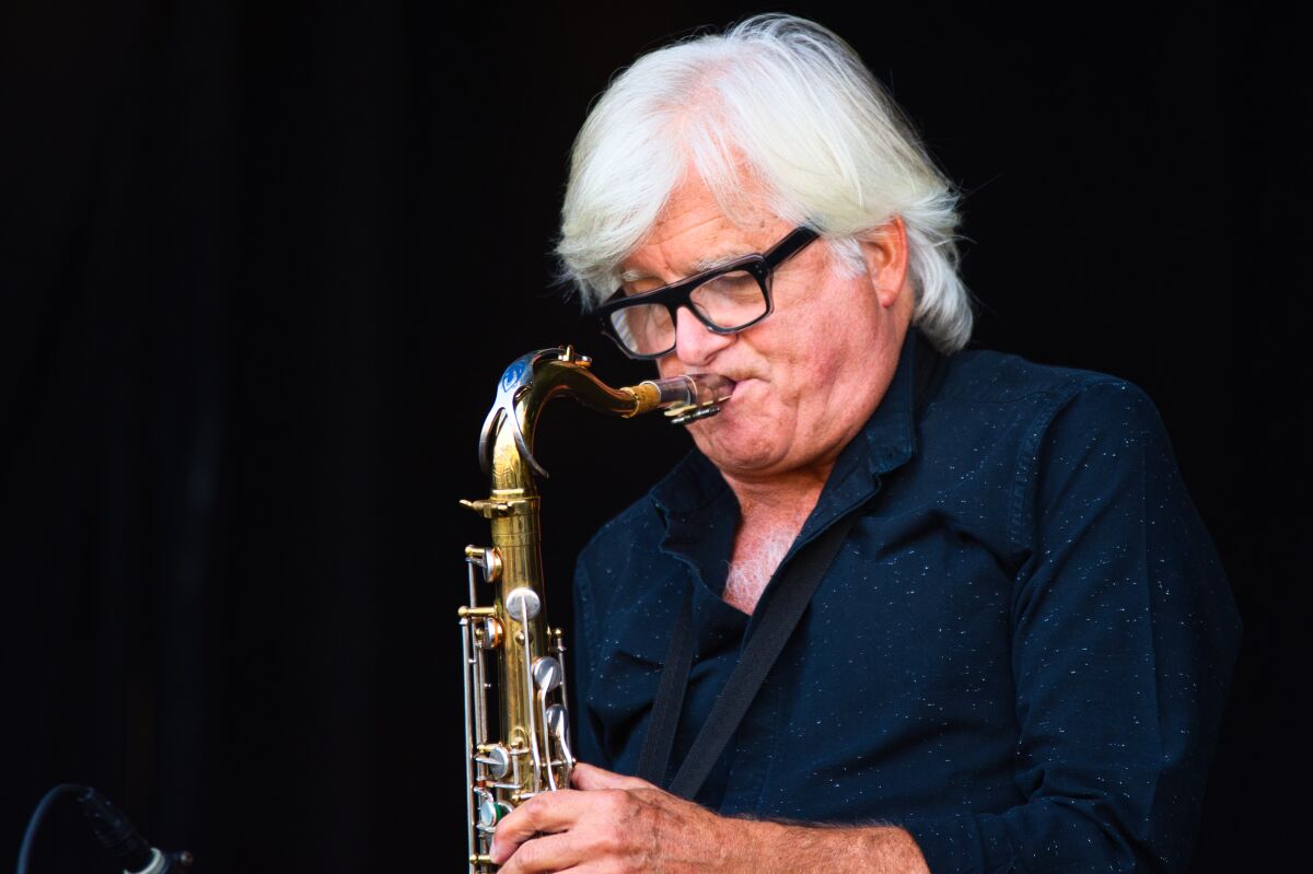 Thin Line Men @ Frietrock zondag, picture 7, photographed by Luc Klinckaert - FrontView Magazine