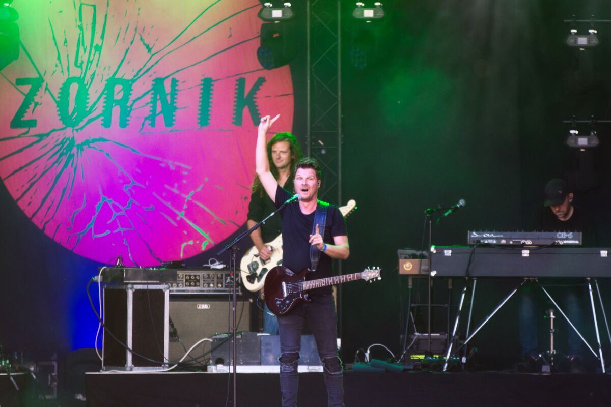 Zornik @ Frietrock zondag, picture 8, photographed by Luc Klinckaert - FrontView Magazine