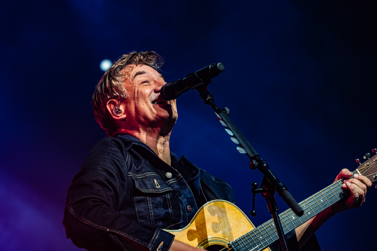 Bart Peeters @ Lolands, picture 9, photographed by Sven Vandervoort - FrontView Magazine