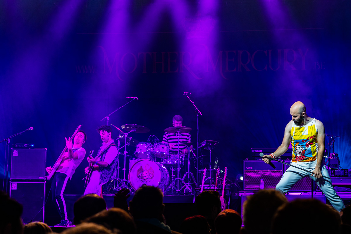 Mother Mercury @ Lolands, picture 5, photographed by Sven Vandervoort - FrontView Magazine