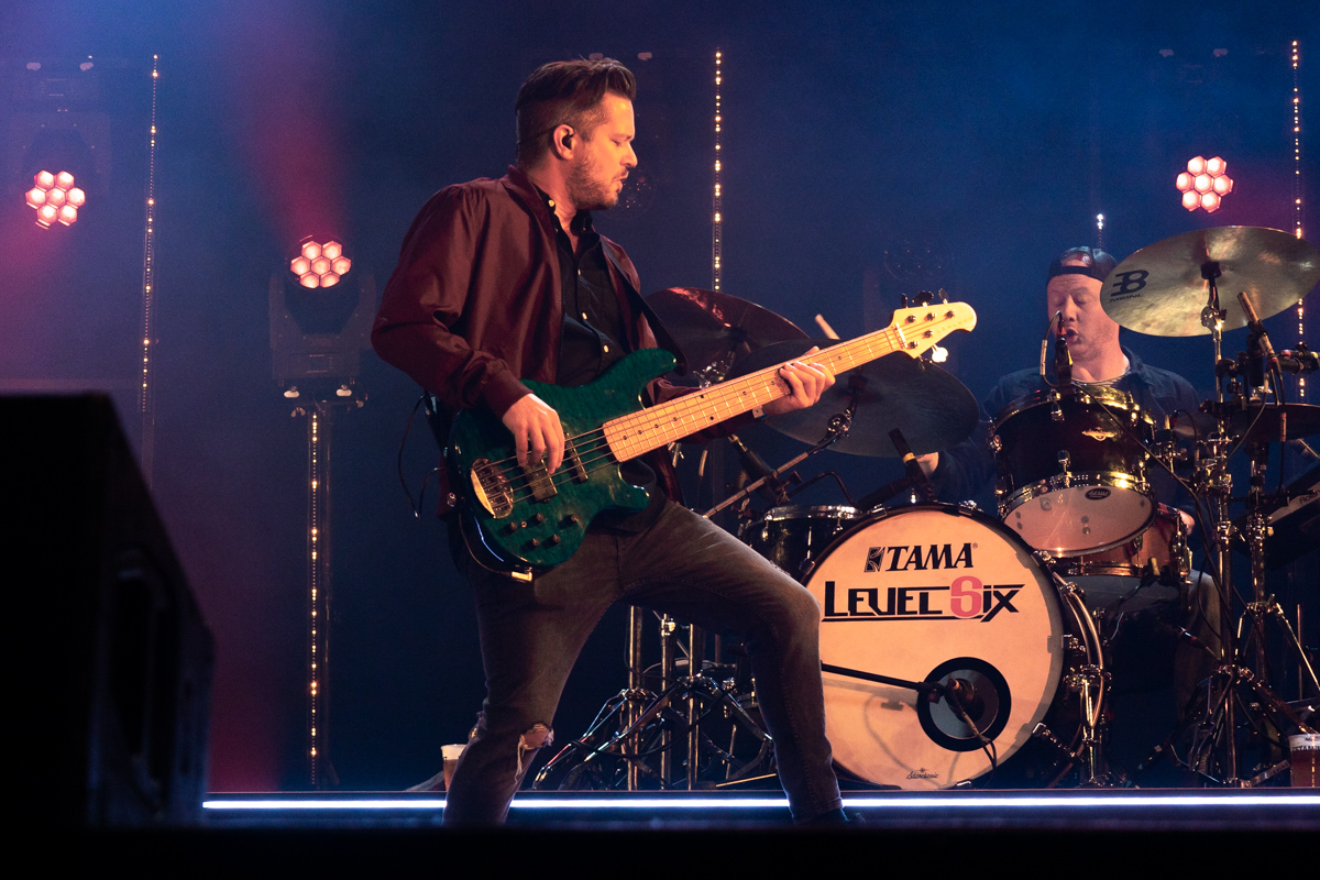 Level Six @ Lolands, picture 2, photographed by Sven Vandervoort - FrontView Magazine
