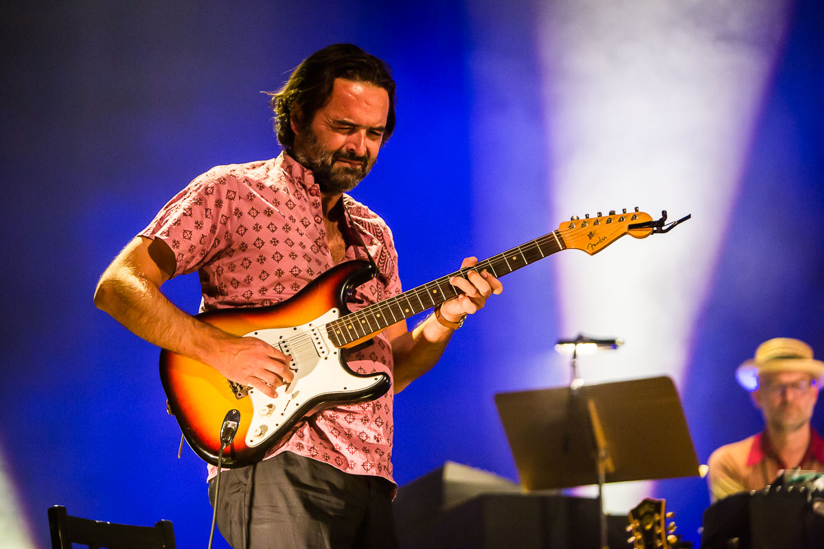 Stef Kamil Carlens & The Gates of Eden play Bob Dylan @ De Roma, picture 6, photographed by Marc Verdonck - FrontView Magazine