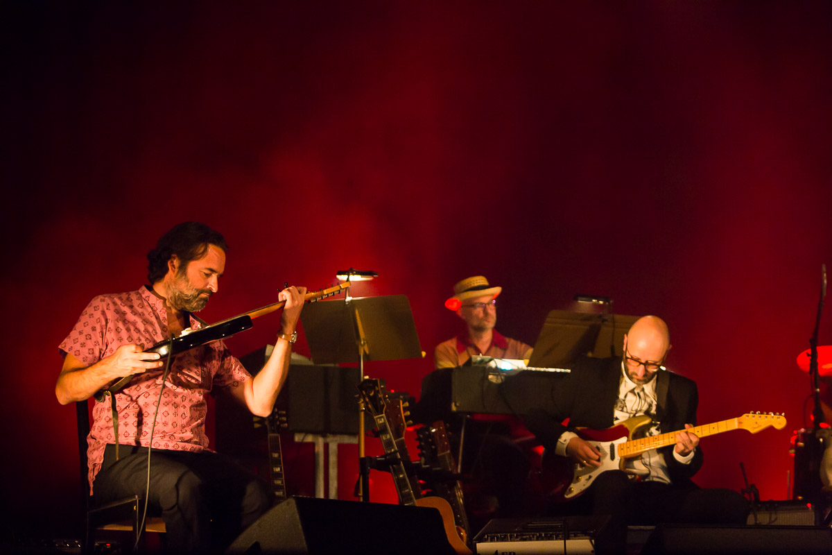 Stef Kamil Carlens & The Gates of Eden play Bob Dylan @ De Roma, picture 11, photographed by Marc Verdonck - FrontView Magazine