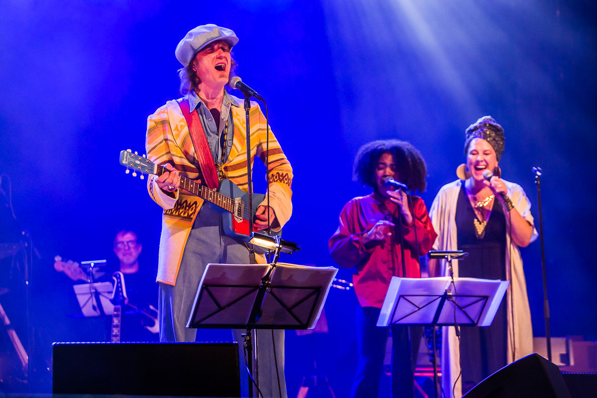 Stef Kamil Carlens & The Gates of Eden play Bob Dylan @ De Roma, picture 27, photographed by Marc Verdonck - FrontView Magazine