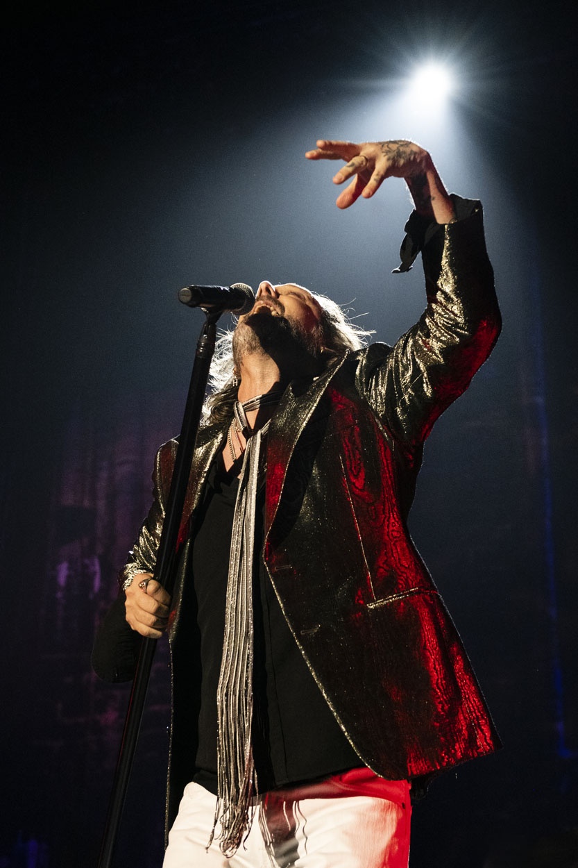 The Black Crowes @ Lotto Arena, picture 13, photographed by Sandra Van Watermeulen - FrontView Magazine