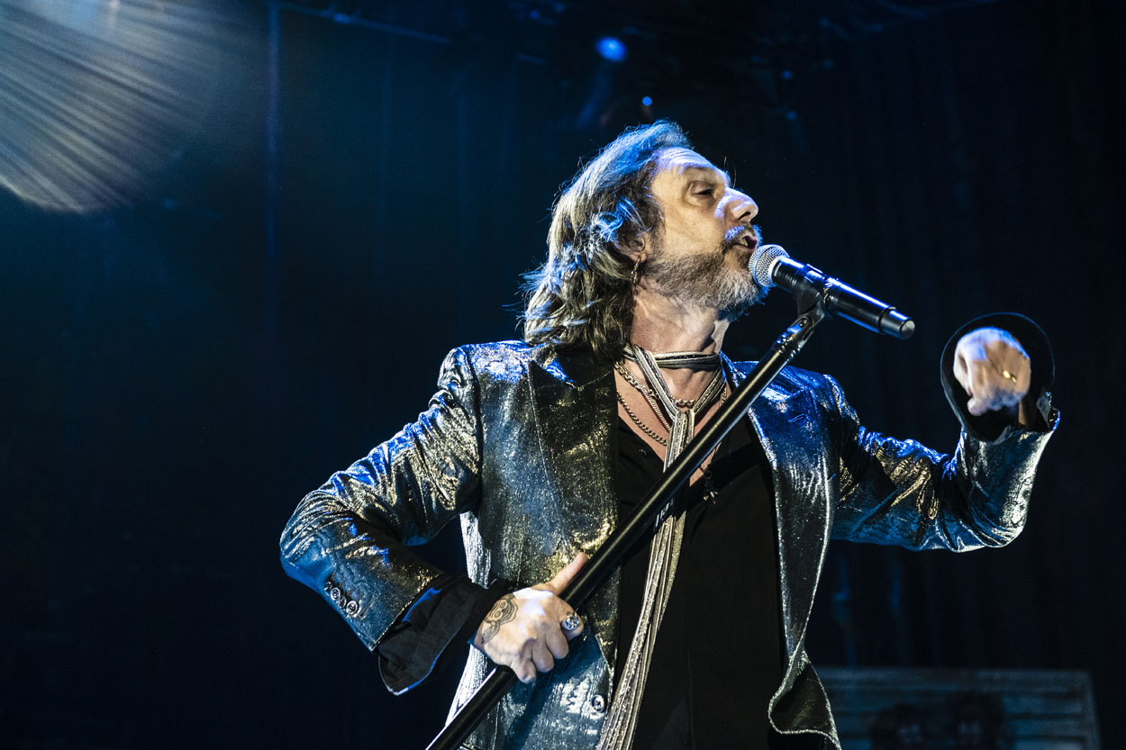 The Black Crowes @ Lotto Arena, picture 21, photographed by Sandra Van Watermeulen - FrontView Magazine
