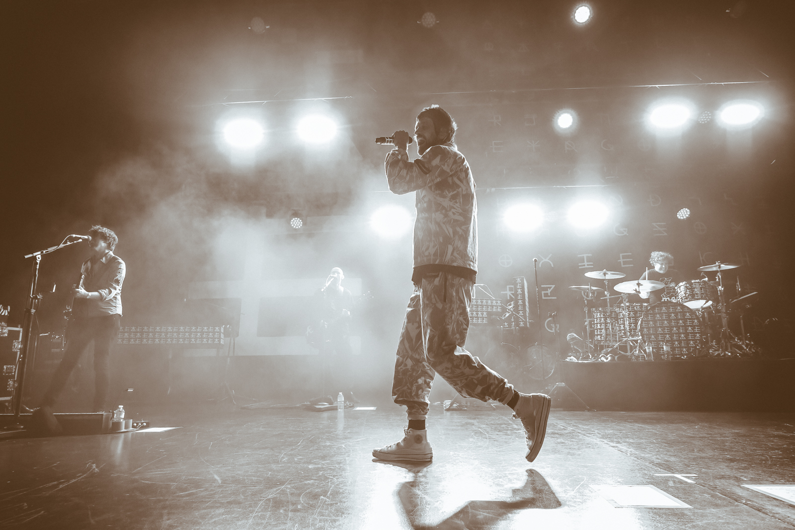 Kasabian Live in Brussels, picture 7, photographed by Paul Jongeneelen - FrontView Magazine