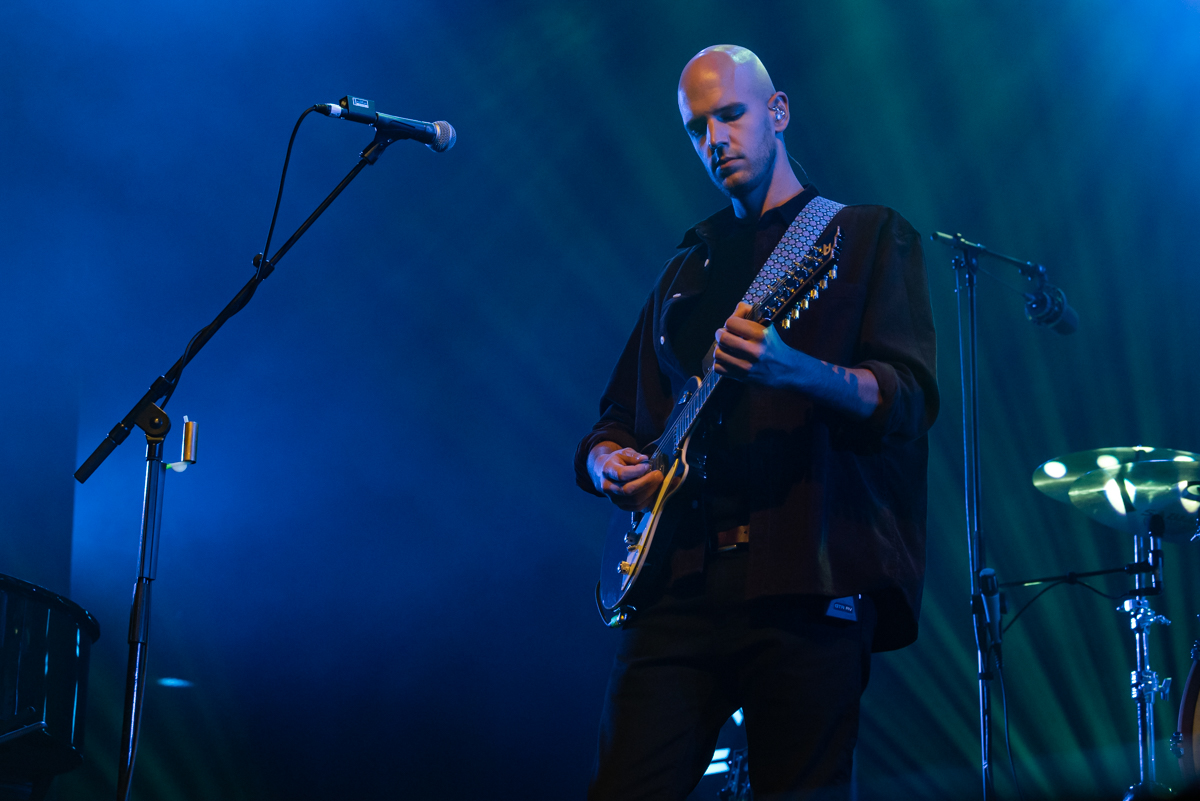 Guus Meeuwis @ 013, picture 6, photographed by Heidi Nys - FrontView Magazine