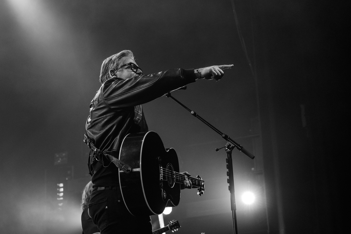 Guus Meeuwis @ 013, picture 8, photographed by Heidi Nys - FrontView Magazine