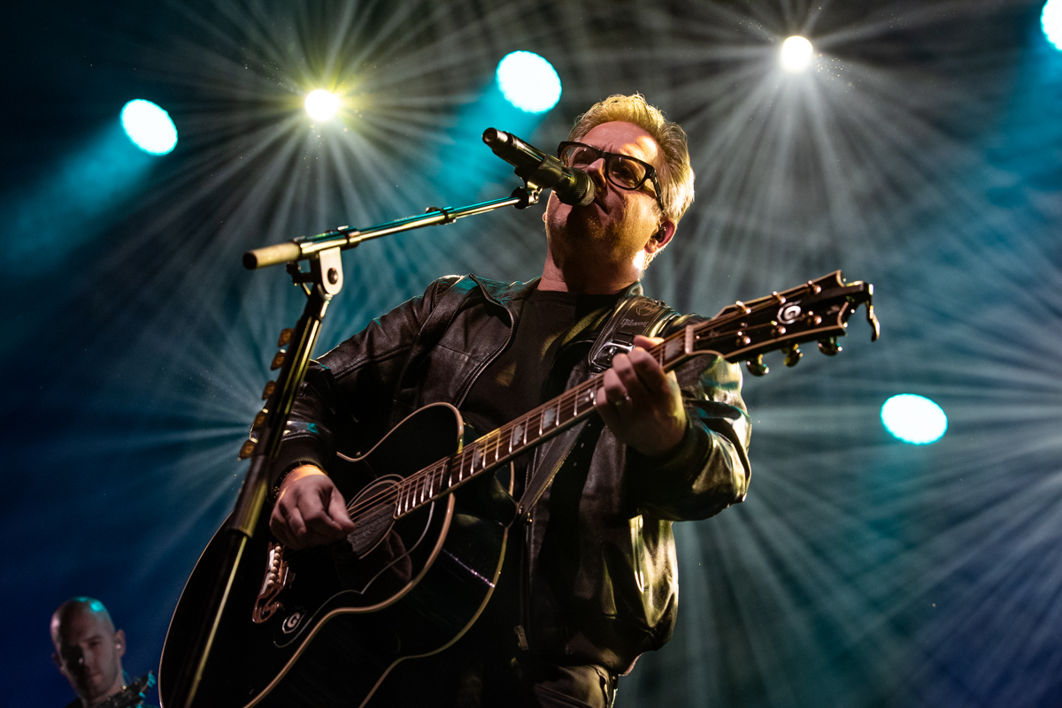 Guus Meeuwis @ 013, picture 10, photographed by Heidi Nys - FrontView Magazine