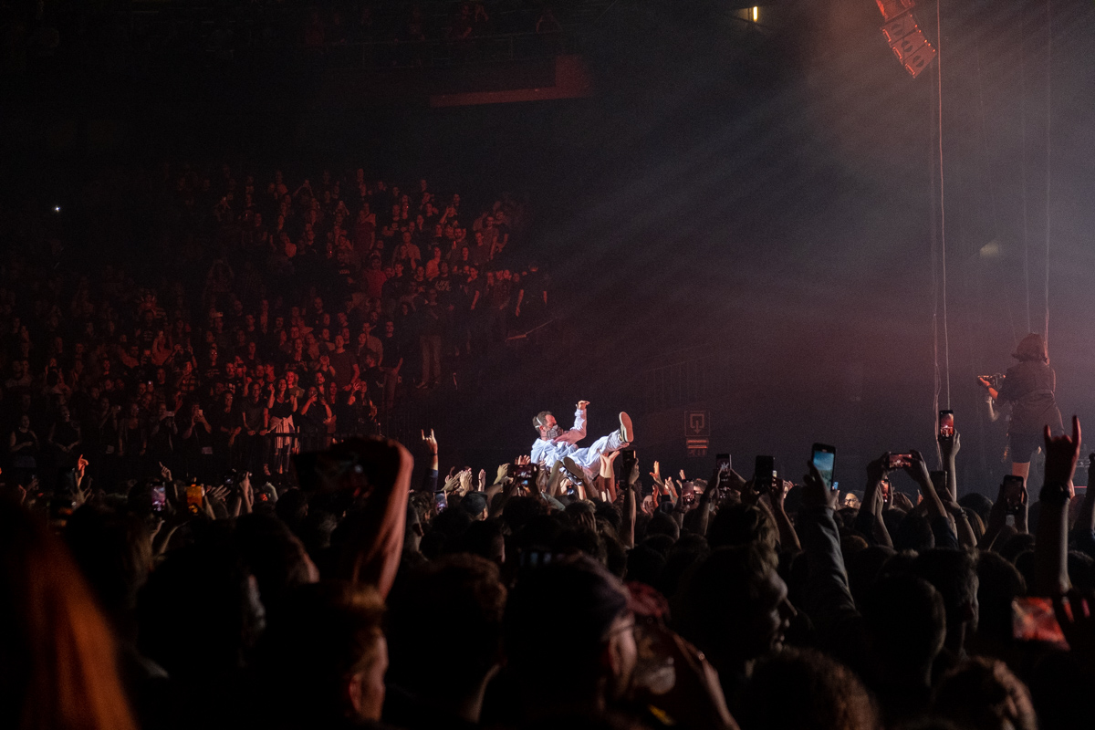 Simple Plan @ Vorst Nationaal, picture 2, photographed by Johan Van Buggenhout - FrontView Magazine