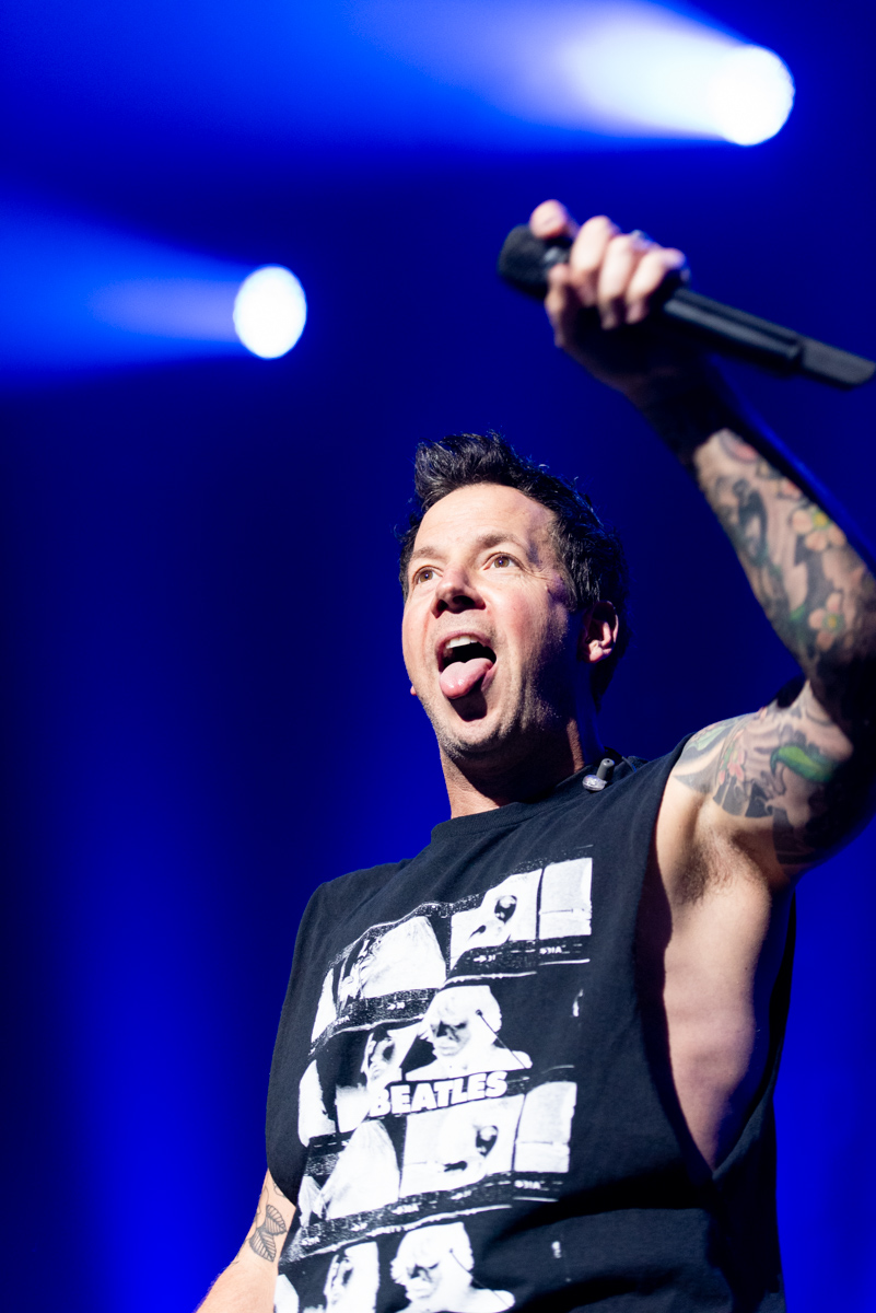 Simple Plan @ Vorst Nationaal, picture 22, photographed by Johan Van Buggenhout - FrontView Magazine