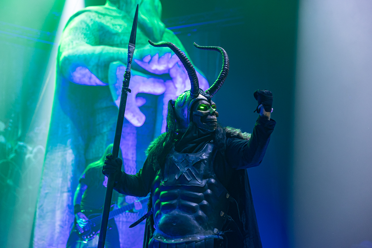Amon Amarth @ Vorst Nationaal, picture 1, photographed by David Johnson - FrontView Magazine