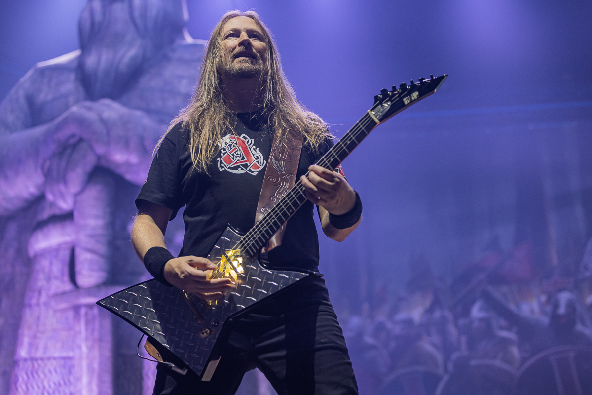 Amon Amarth @ Vorst Nationaal, picture 22, photographed by David Johnson - FrontView Magazine