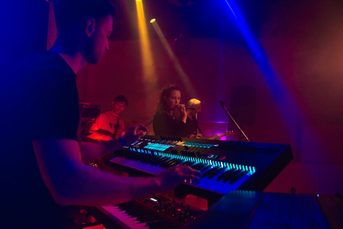 Marijah & The Root Sense @ Villa Anamma, picture 8, photographed by Luc Klinckaert - FrontView Magazine
