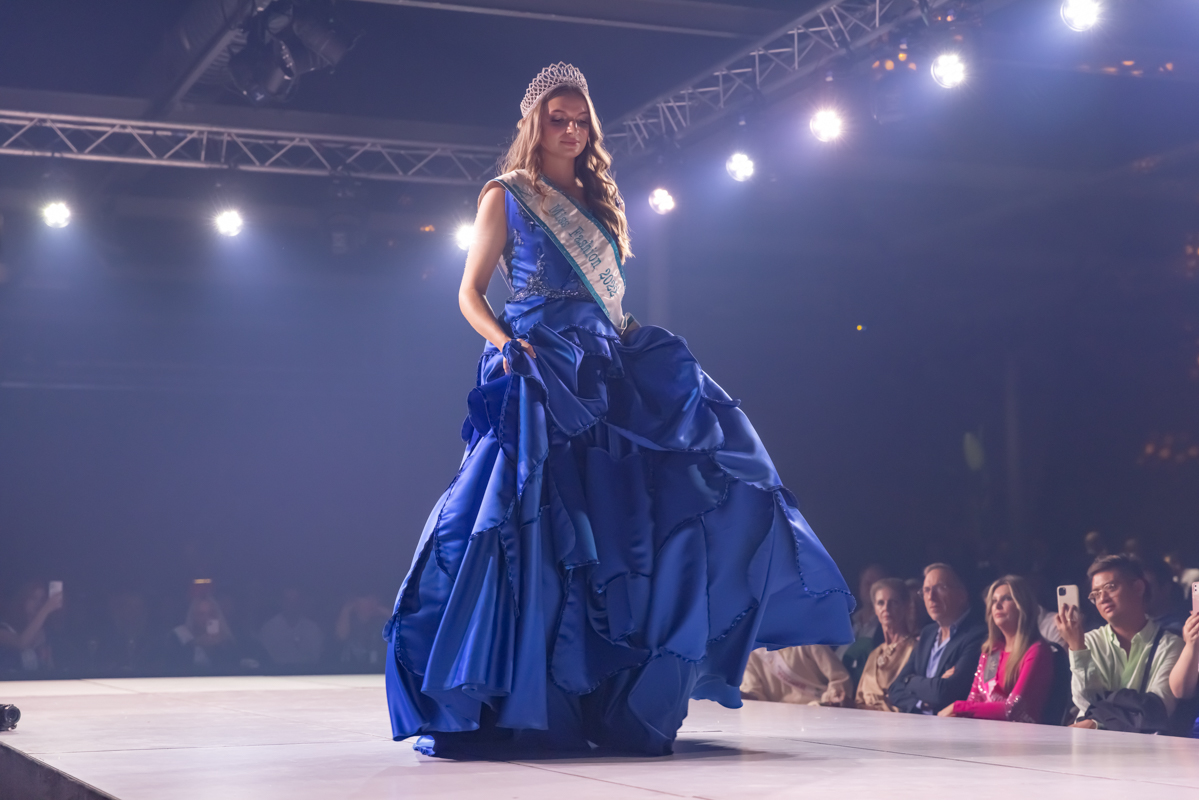 Miss Fashion Gala 2023 @ Eskimofabriek Gent, picture 7, photographed by dirk janssens - FrontView Magazine