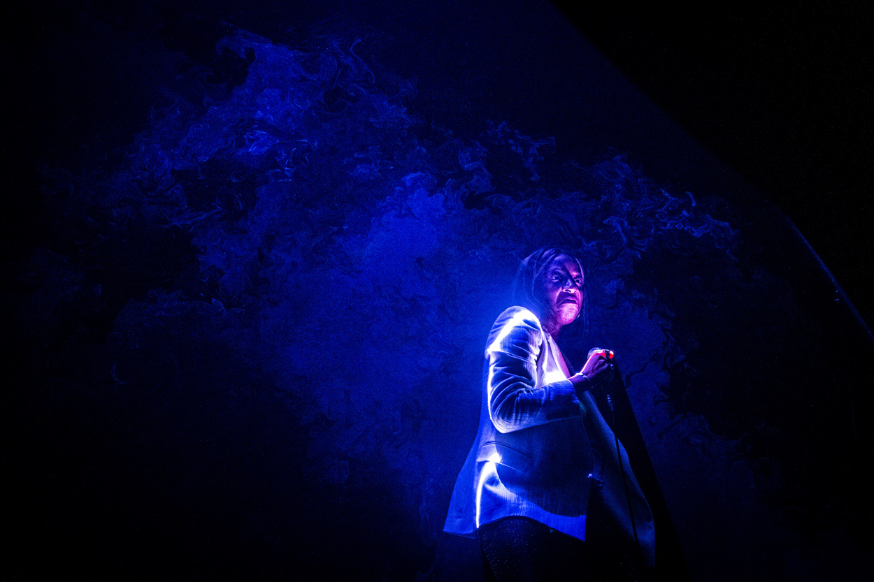Charlotte Adigéry & Bolis Pupul @ Trix, picture 22, photographed by Sandra Van Watermeulen - FrontView Magazine