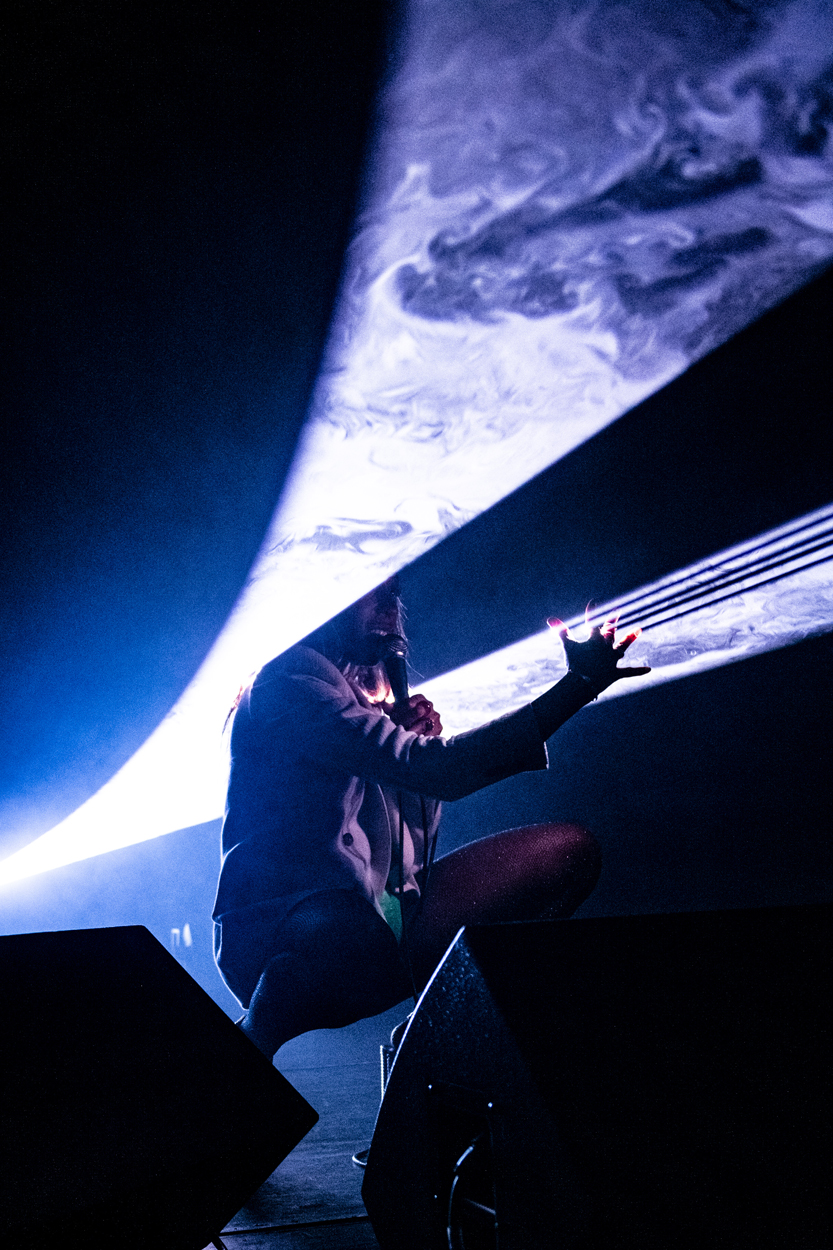 Charlotte Adigéry & Bolis Pupul @ Trix, picture 23, photographed by Sandra Van Watermeulen - FrontView Magazine