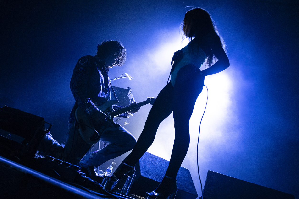 Charlotte Adigéry & Bolis Pupul @ Trix, picture 30, photographed by Sandra Van Watermeulen - FrontView Magazine