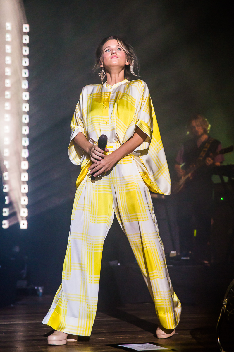 Selah Sue @ De Roma, picture 18, photographed by Marc Verdonck - FrontView Magazine