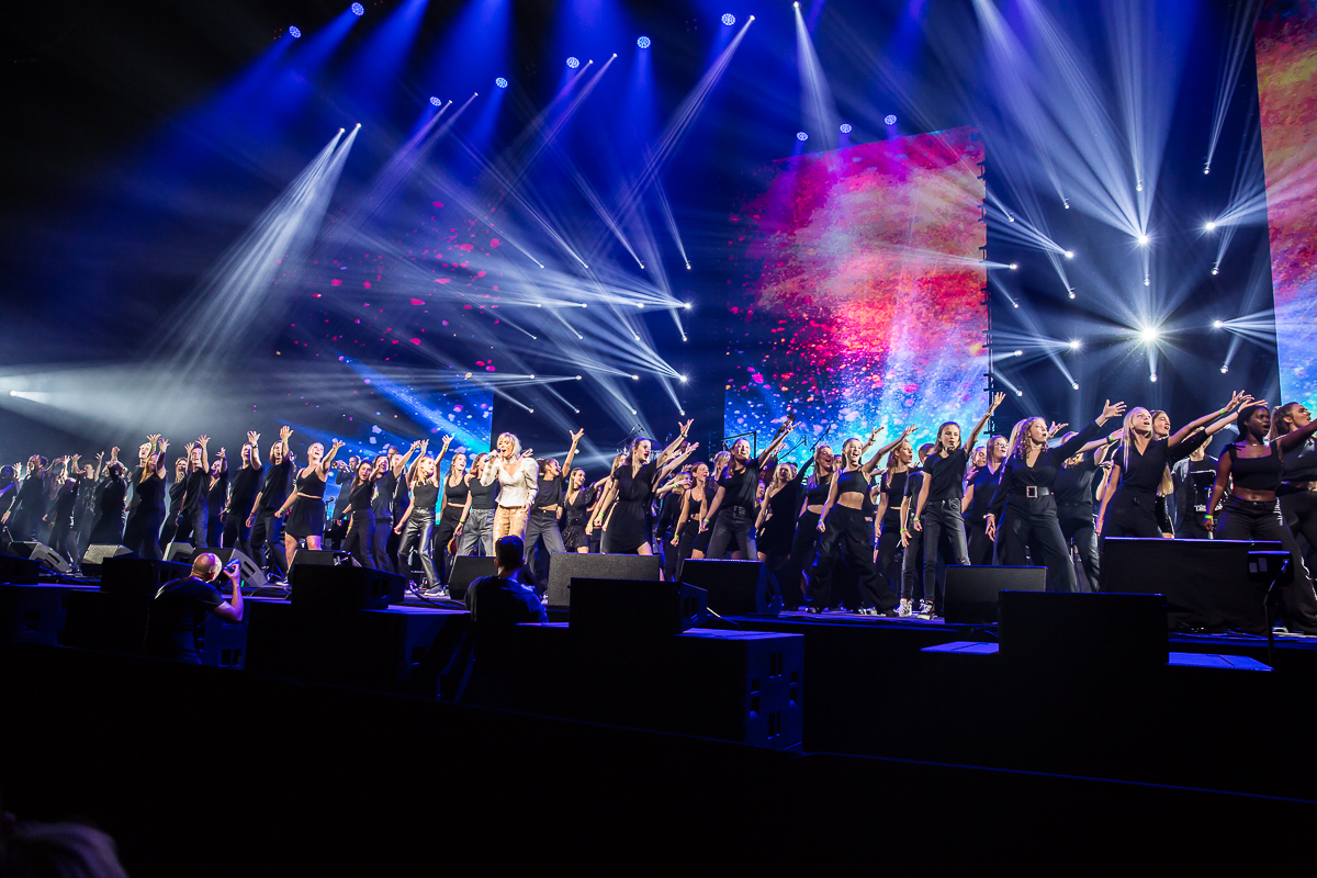 Dana Winner Invites, One Night Only @ Sportpaleis, picture 39, photographed by Marc Verdonck - FrontView Magazine