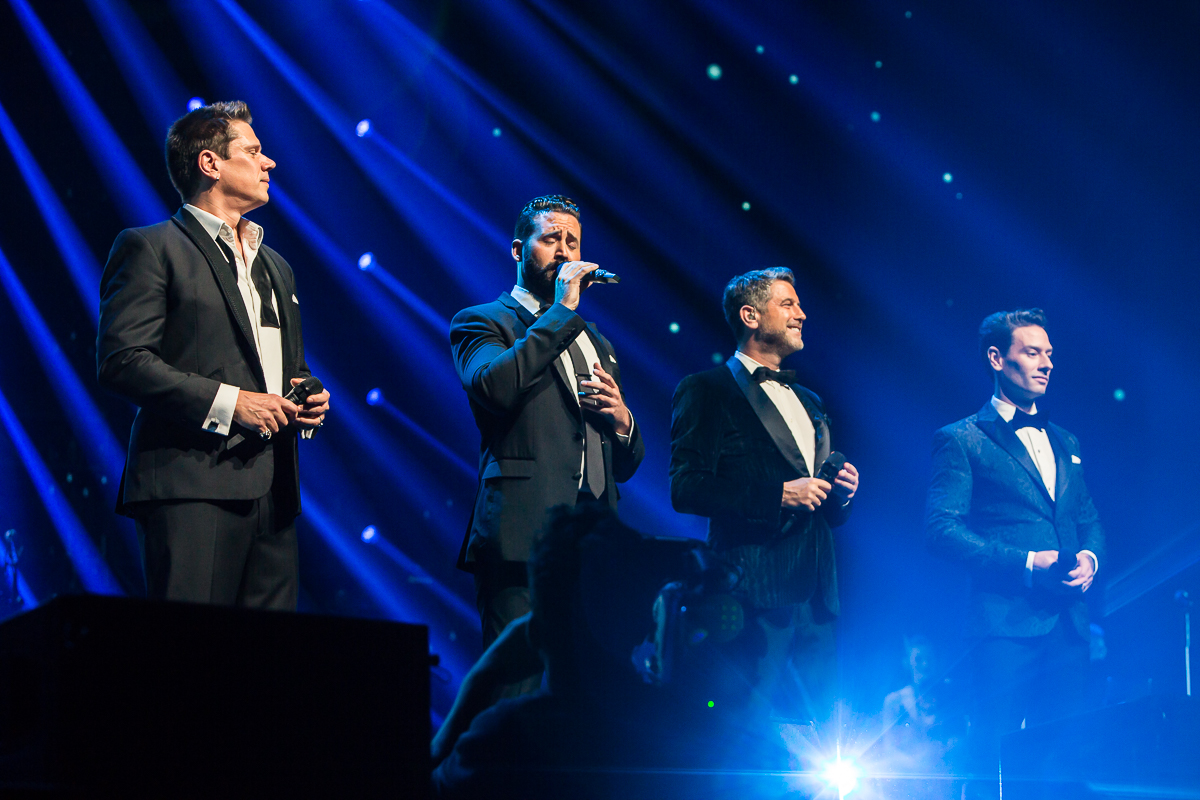 Dana Winner Invites, One Night Only @ Sportpaleis, picture 61, photographed by Marc Verdonck - FrontView Magazine