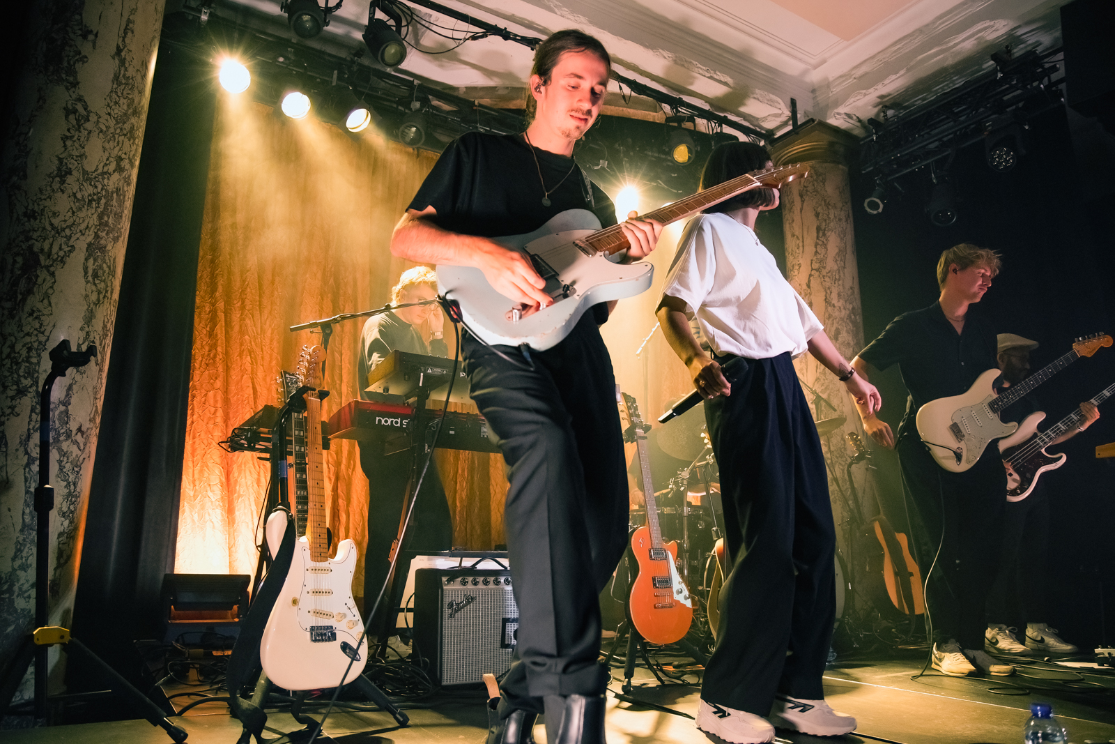 Meau Live at De Roma, picture 9, photographed by Paul Jongeneelen - FrontView Magazine