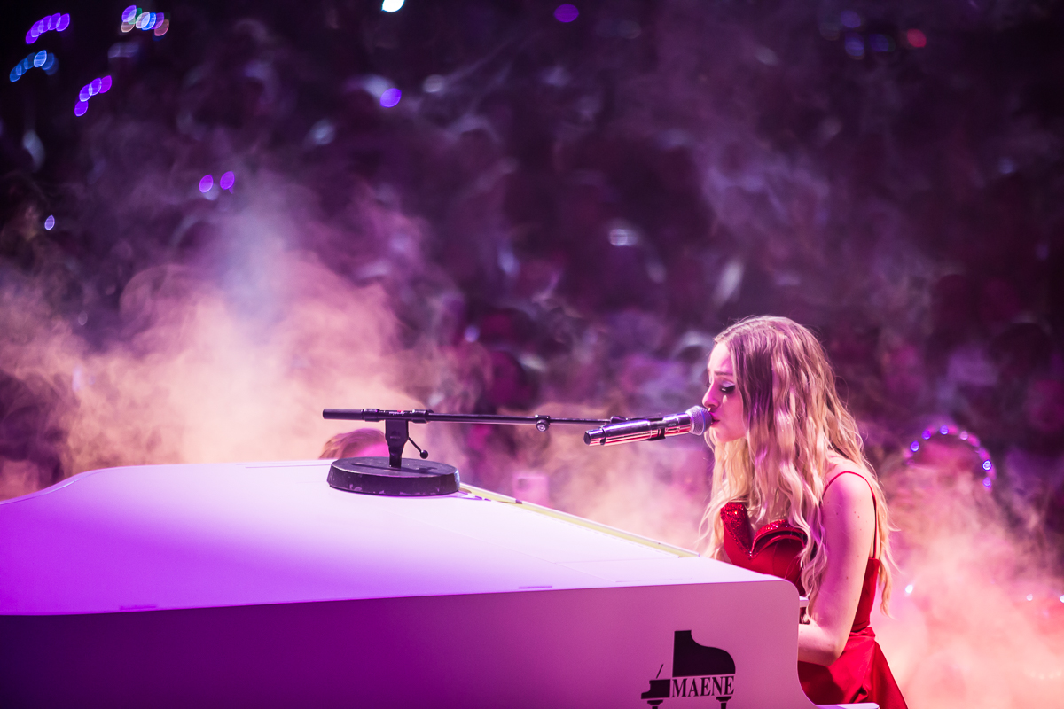 Camille @ Lotto Arena, picture 15, photographed by Marc Verdonck - FrontView Magazine