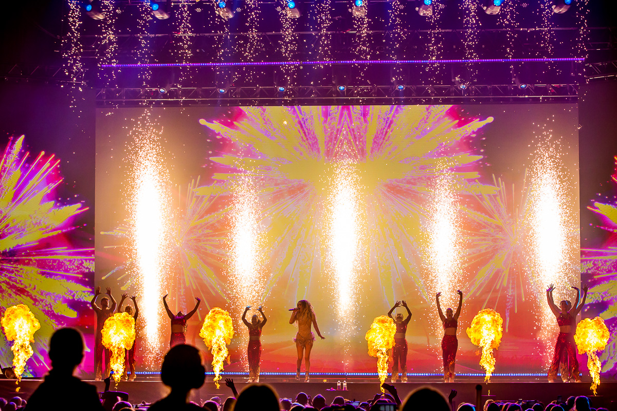 Camille @ Lotto Arena, picture 35, photographed by Marc Verdonck - FrontView Magazine
