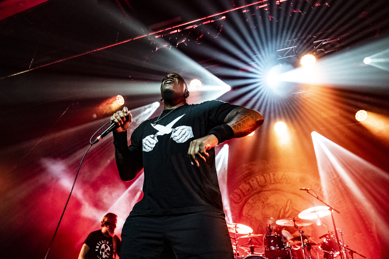 Sepultura @ Trix, picture 4, photographed by Sandra Van Watermeulen - FrontView Magazine