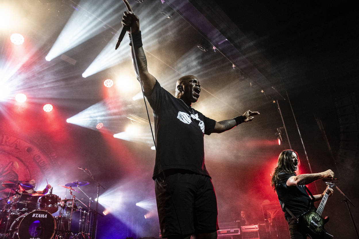 Sepultura @ Trix, picture 11, photographed by Sandra Van Watermeulen - FrontView Magazine