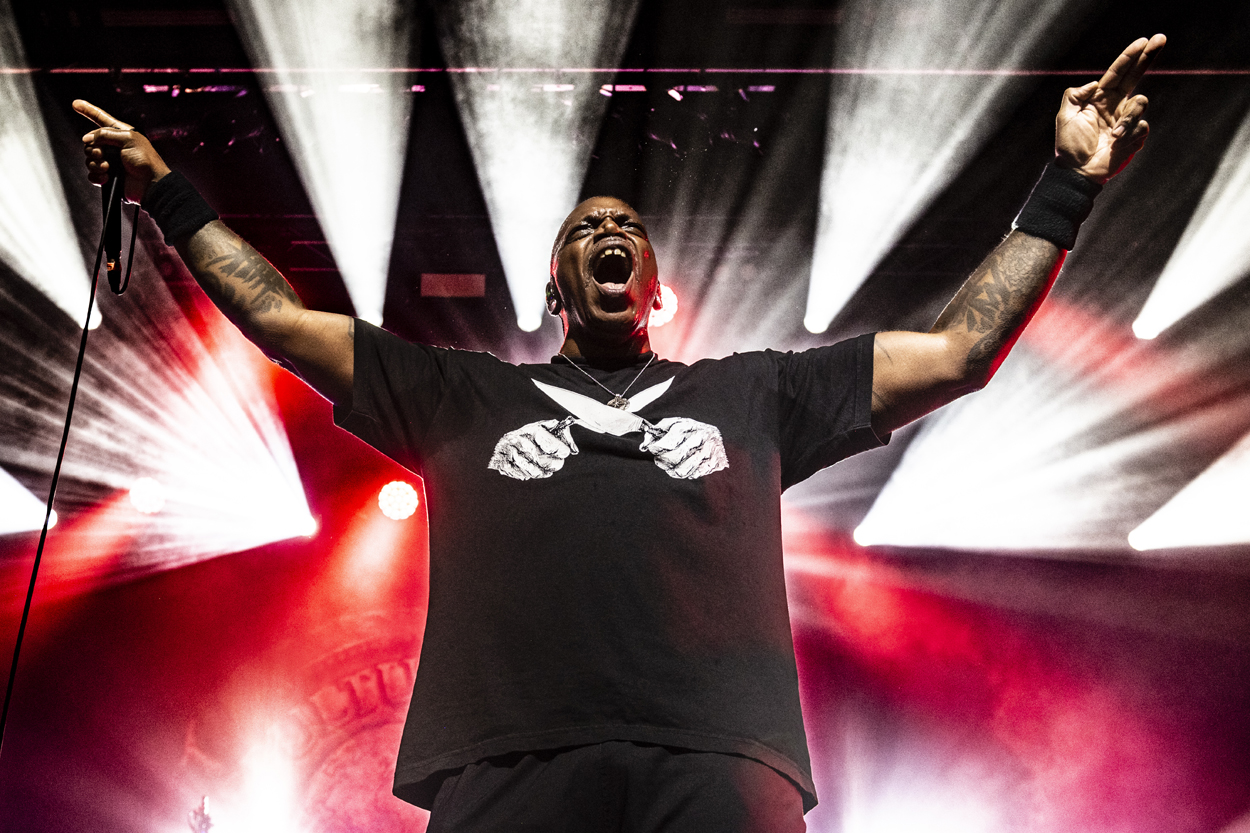 Sepultura @ Trix, picture 13, photographed by Sandra Van Watermeulen - FrontView Magazine