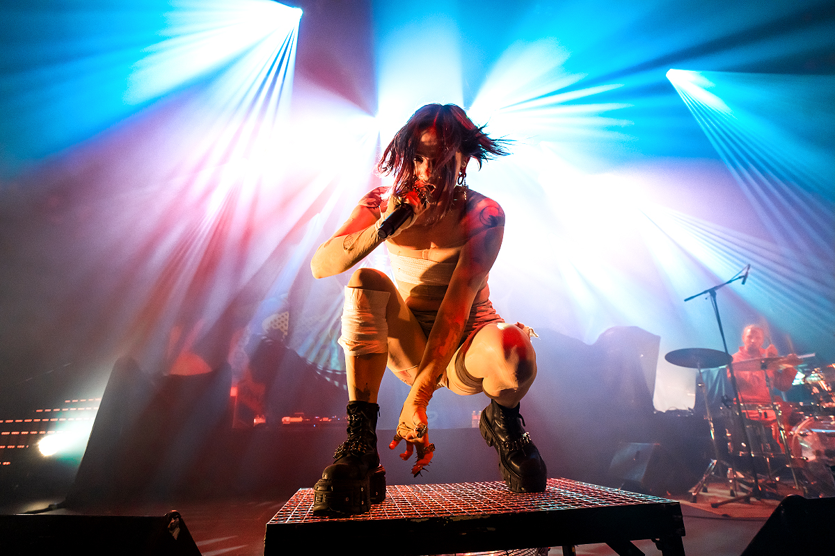 Mimi Barks @ La Madeleine, picture 5, photographed by Magali Decamps - FrontView Magazine