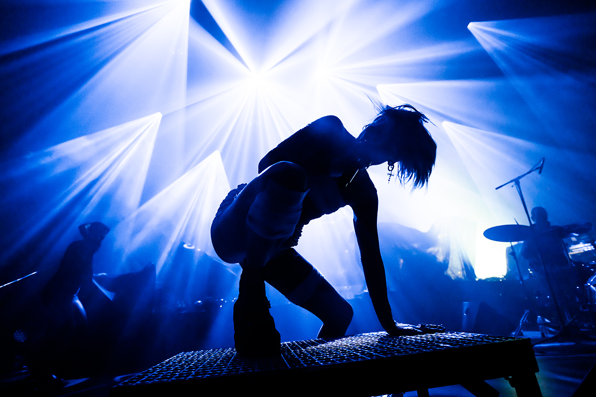 Mimi Barks @ La Madeleine, picture 8, photographed by Magali Decamps - FrontView Magazine
