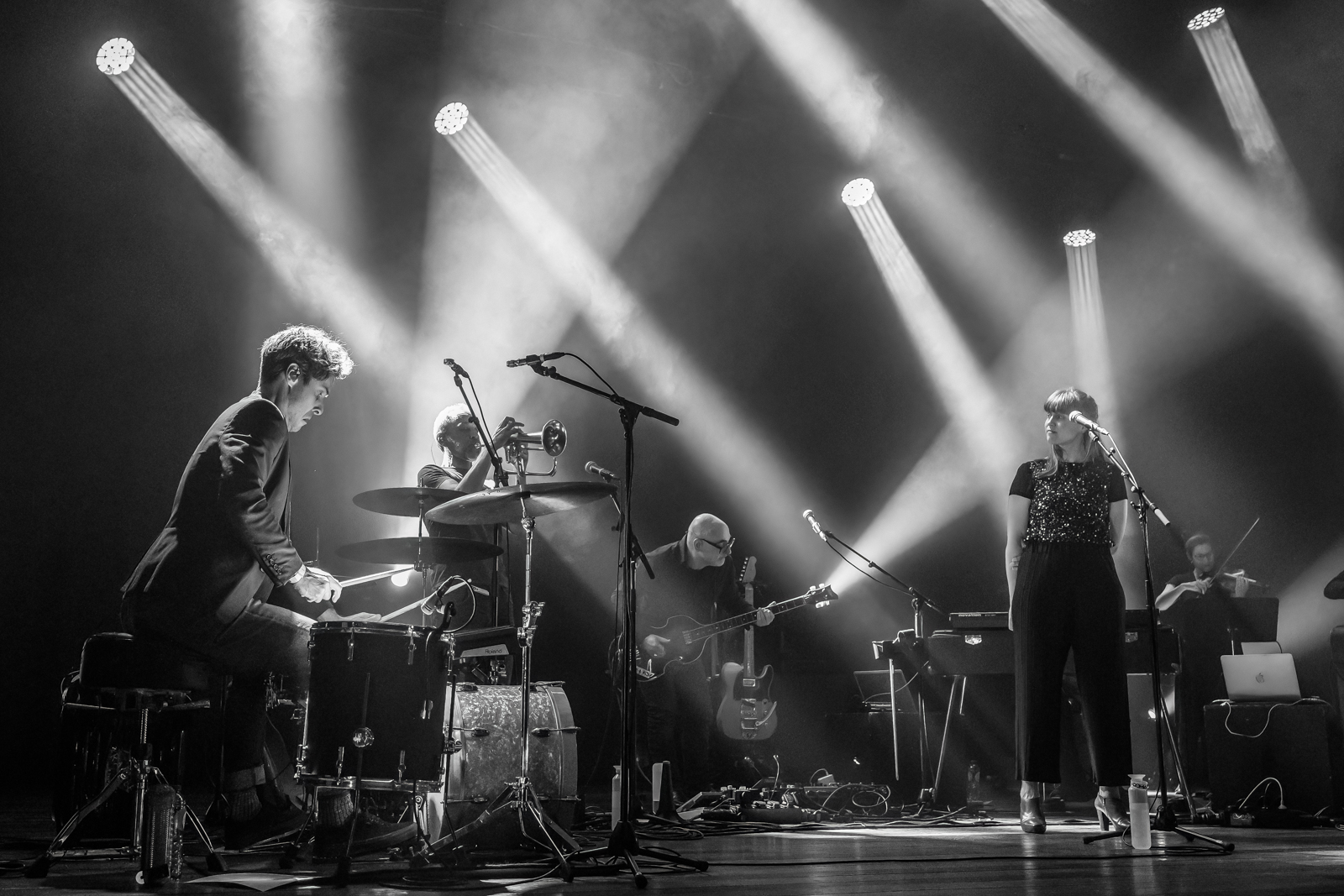 Marble Sounds Live @ De Roma, picture 11, photographed by Paul Jongeneelen - FrontView Magazine