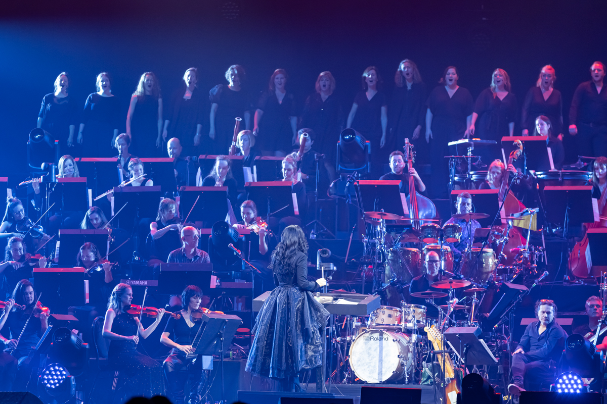 Night Of The Proms 2022 @ sportpaleis, picture 10, photographed by dirk janssens - FrontView Magazine